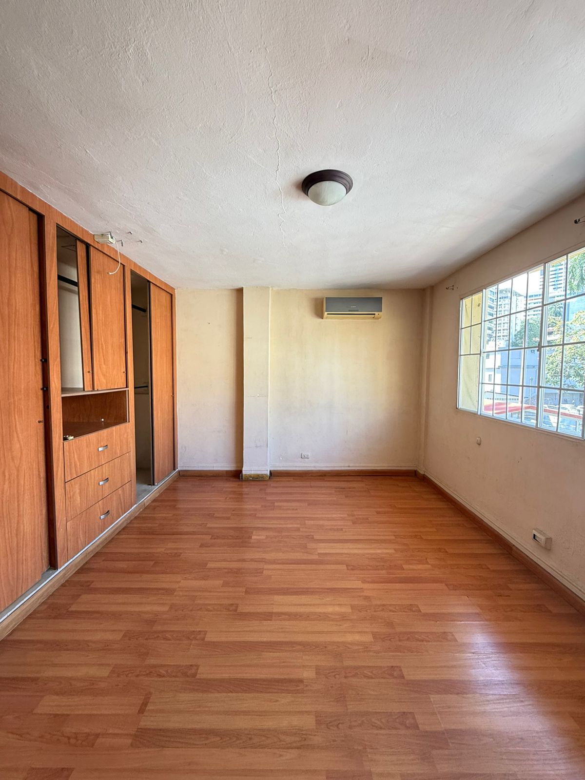 WhatsApp Image 2025-11-08 at 11.10.48 AM (1)