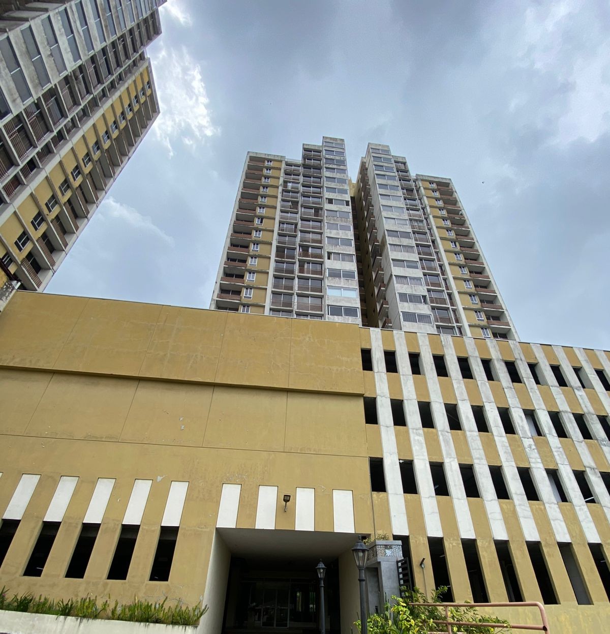 WhatsApp Image 2025-09-20 at 12.04.56 PM