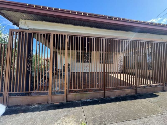 Arraiján, Urbanización Brisas del Golf